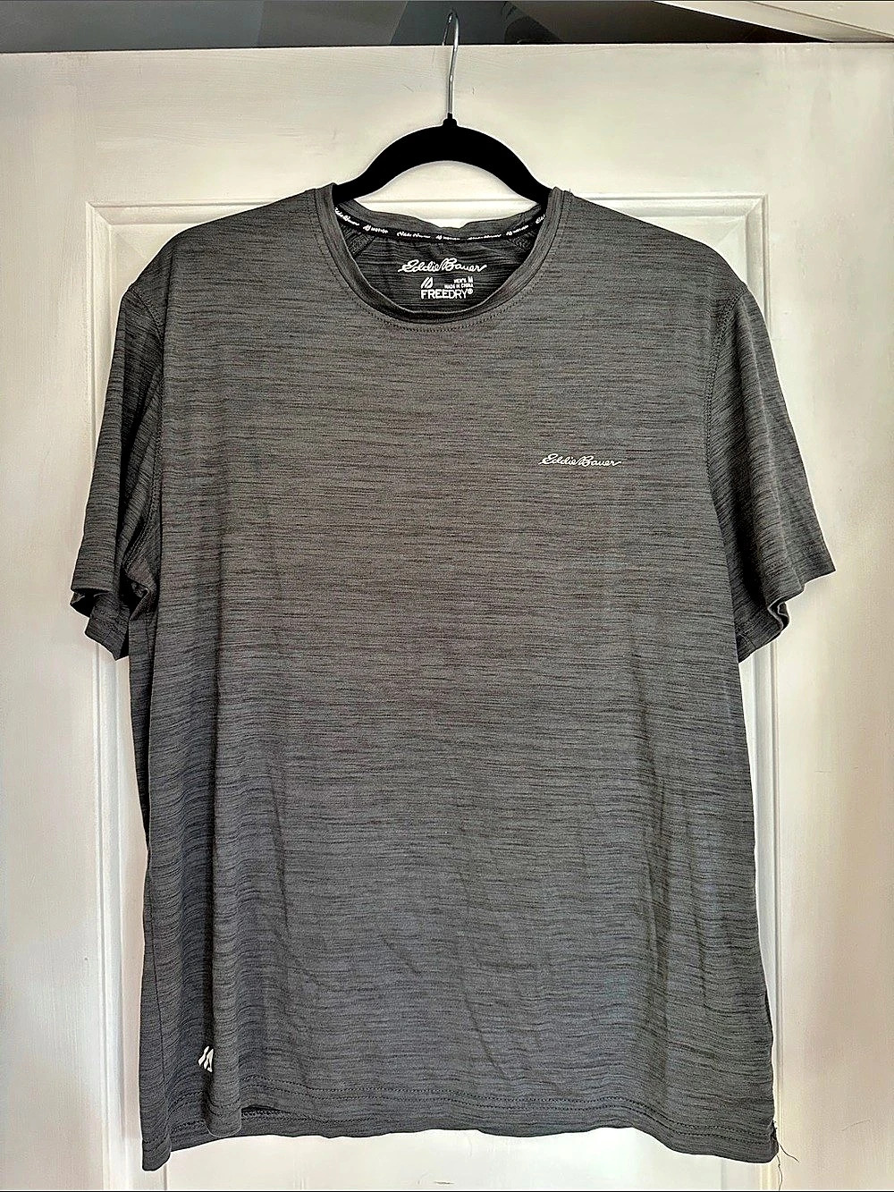 Eddie Bauer Men's Mountain Trek Short-Sleeve T-Shirt Mountain Trek Short-Sleeve